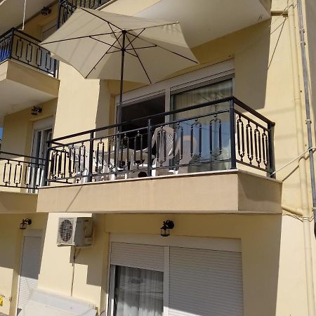 Διαμέρισμα Στην Πόλη Metamorfosi Exteriör bild