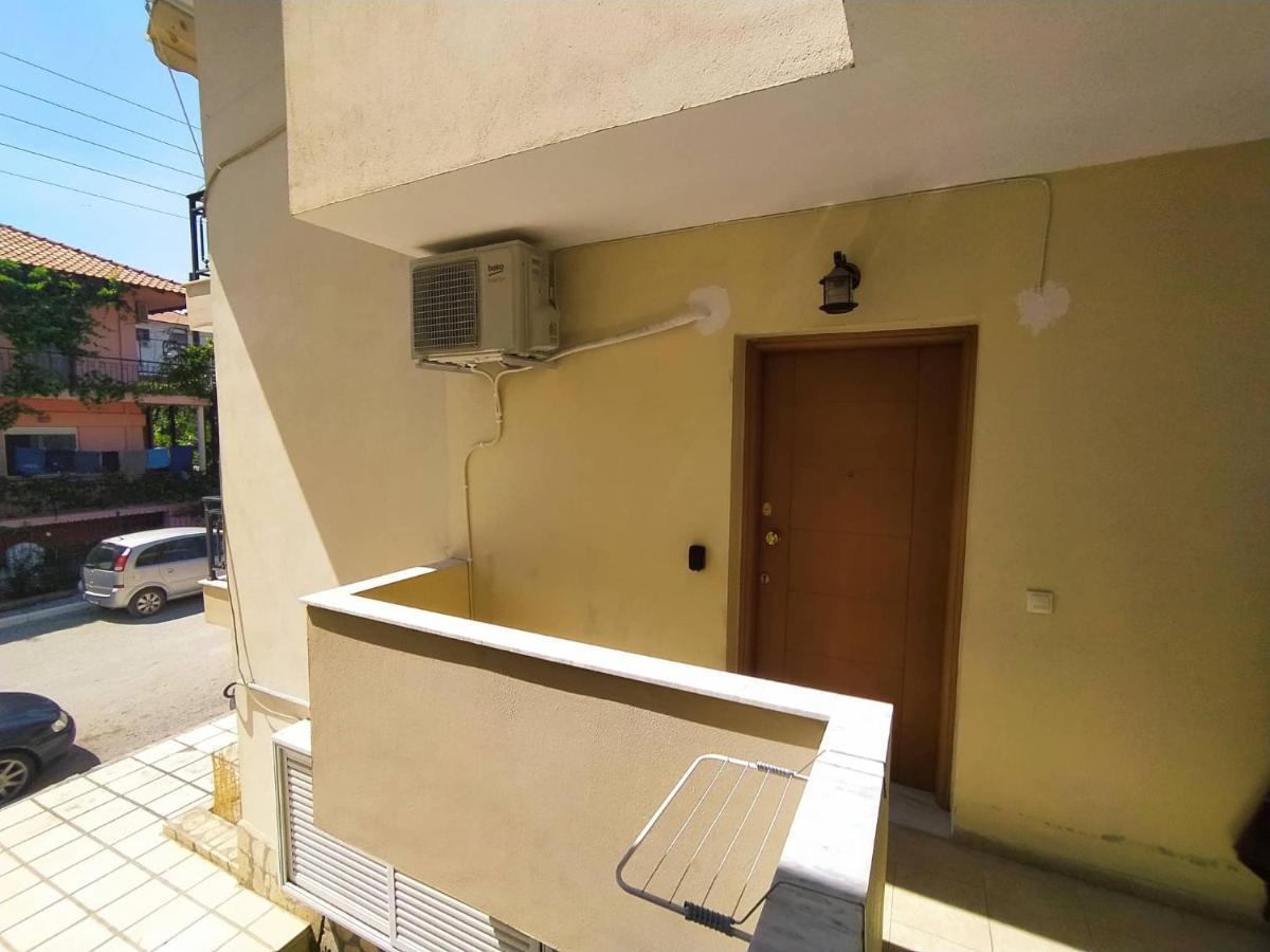 Διαμέρισμα Στην Πόλη Metamorfosi Exteriör bild