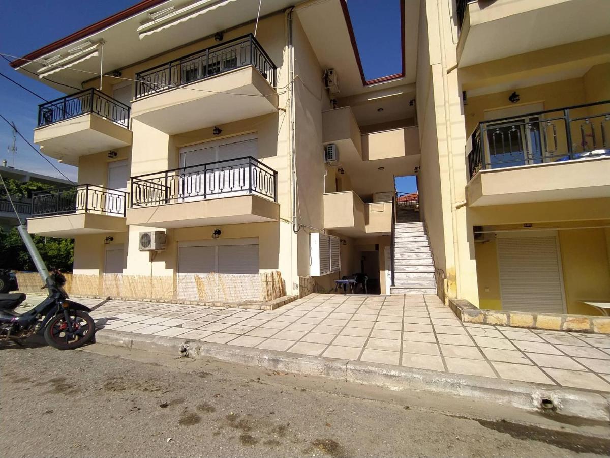 Διαμέρισμα Στην Πόλη Metamorfosi Exteriör bild